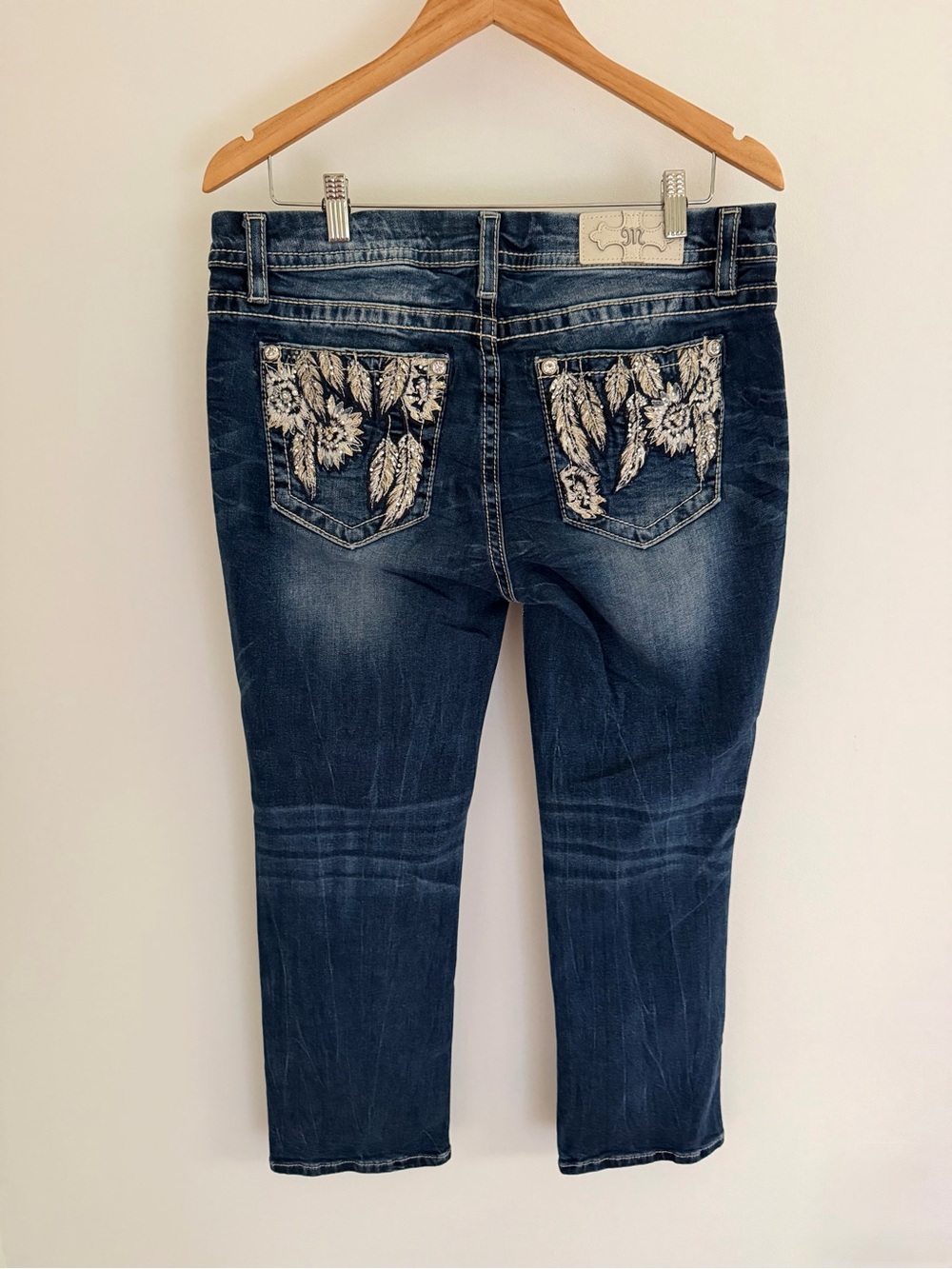 Miss Me Embellished Feather Pocket Cropped Bootcut Jeans 31